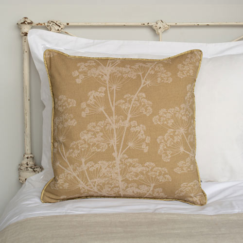 Cow Parsley Cover in Soft Gold with Contrast Piping