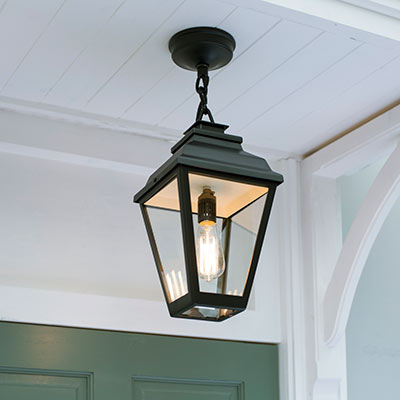 Hackney Lantern with chain mount