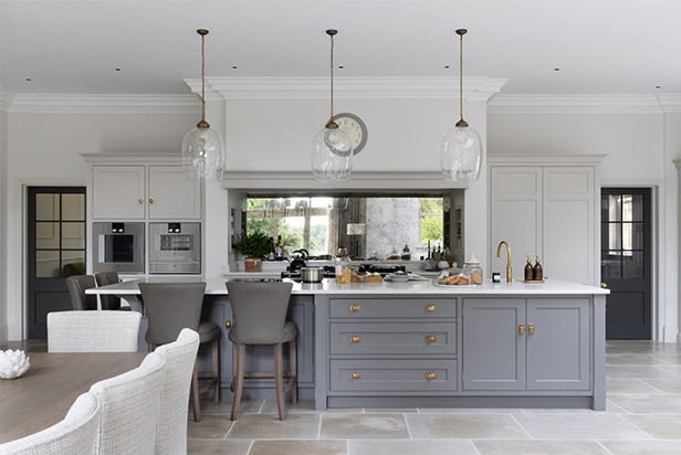 Humphrey Munson Kitchen with Jim Lawrence lights Humphrey Munson Kitchen with Jim Lawrence lights