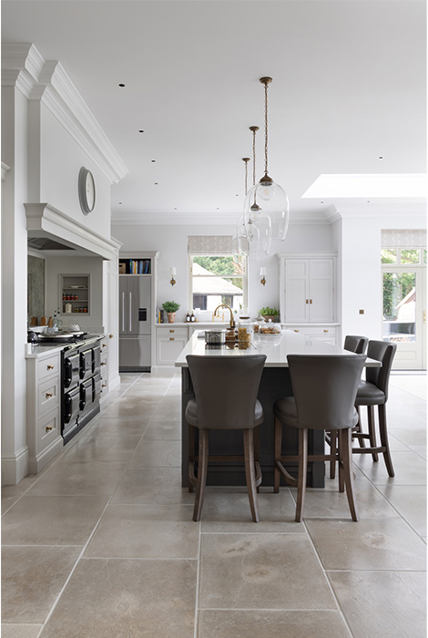 Humphrey Munson Kitchen with Jim Lawrence lights Humphrey Munson Kitchen with Jim Lawrence lights
