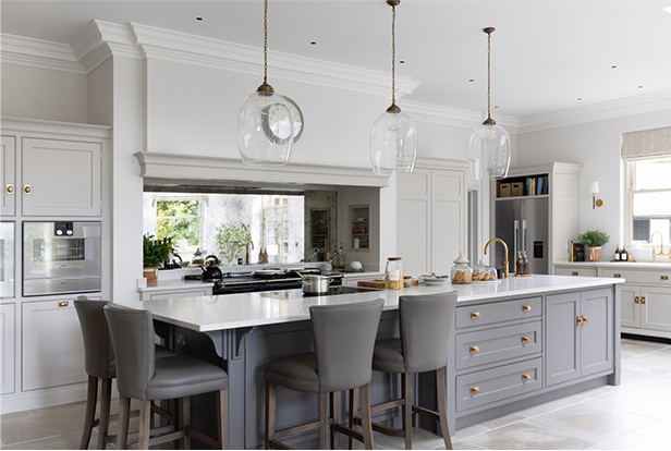 Humphrey Munson Kitchen with Jim Lawrence lights Humphrey Munson Kitchen with Jim Lawrence lights