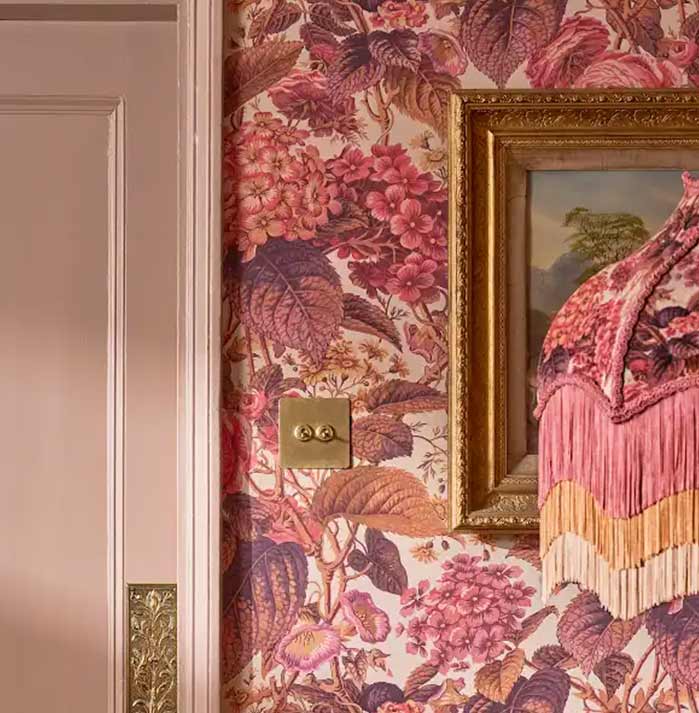 Retro wall paper from Divine Saveges Retro wall paper from Divine Savages