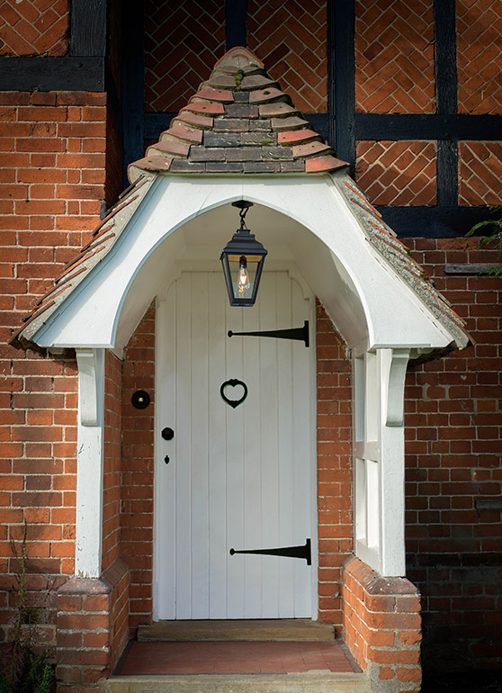 Hackney Lantern in matt black